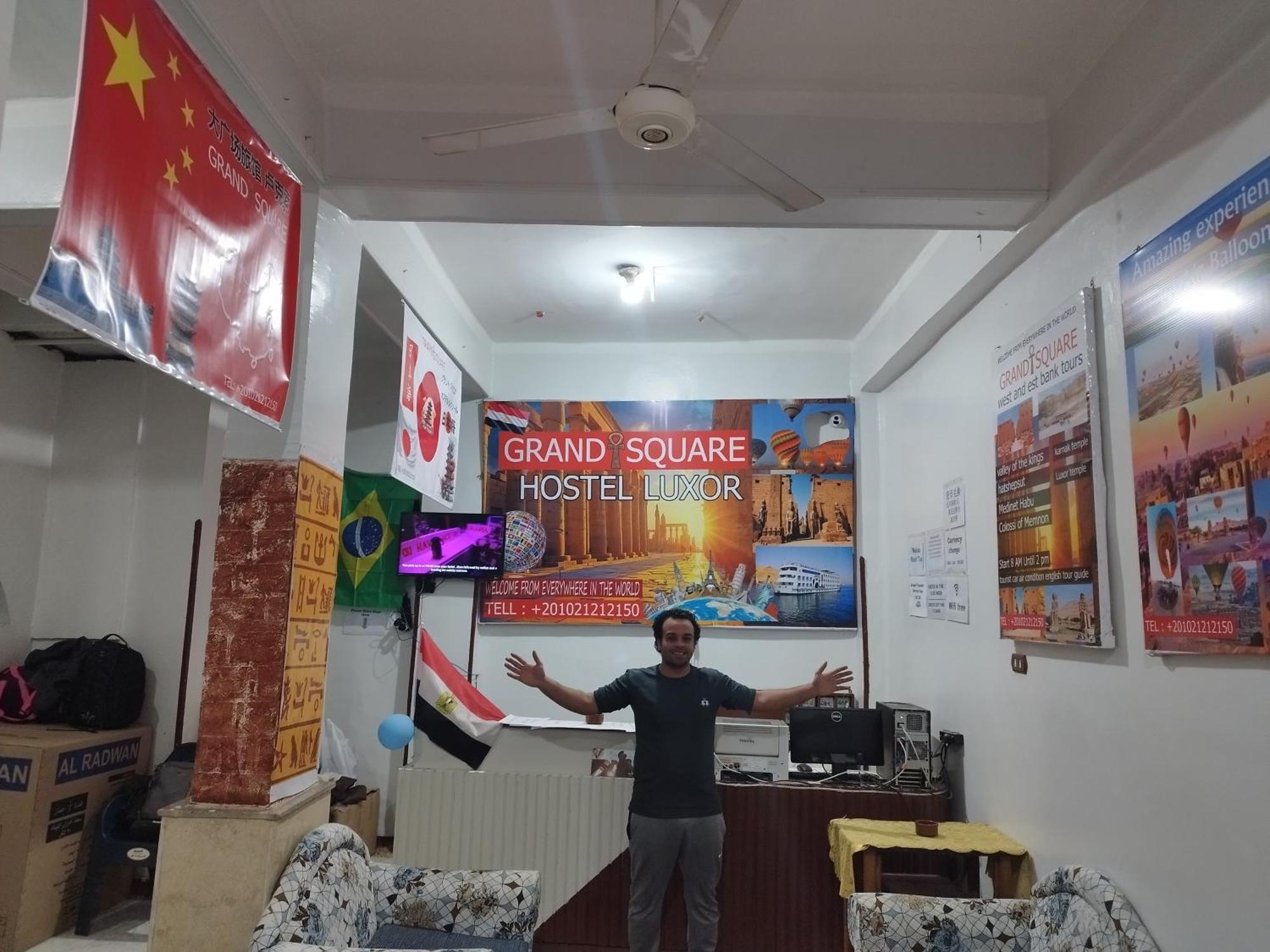 Grand Square Hostel Luxor Esterno foto
