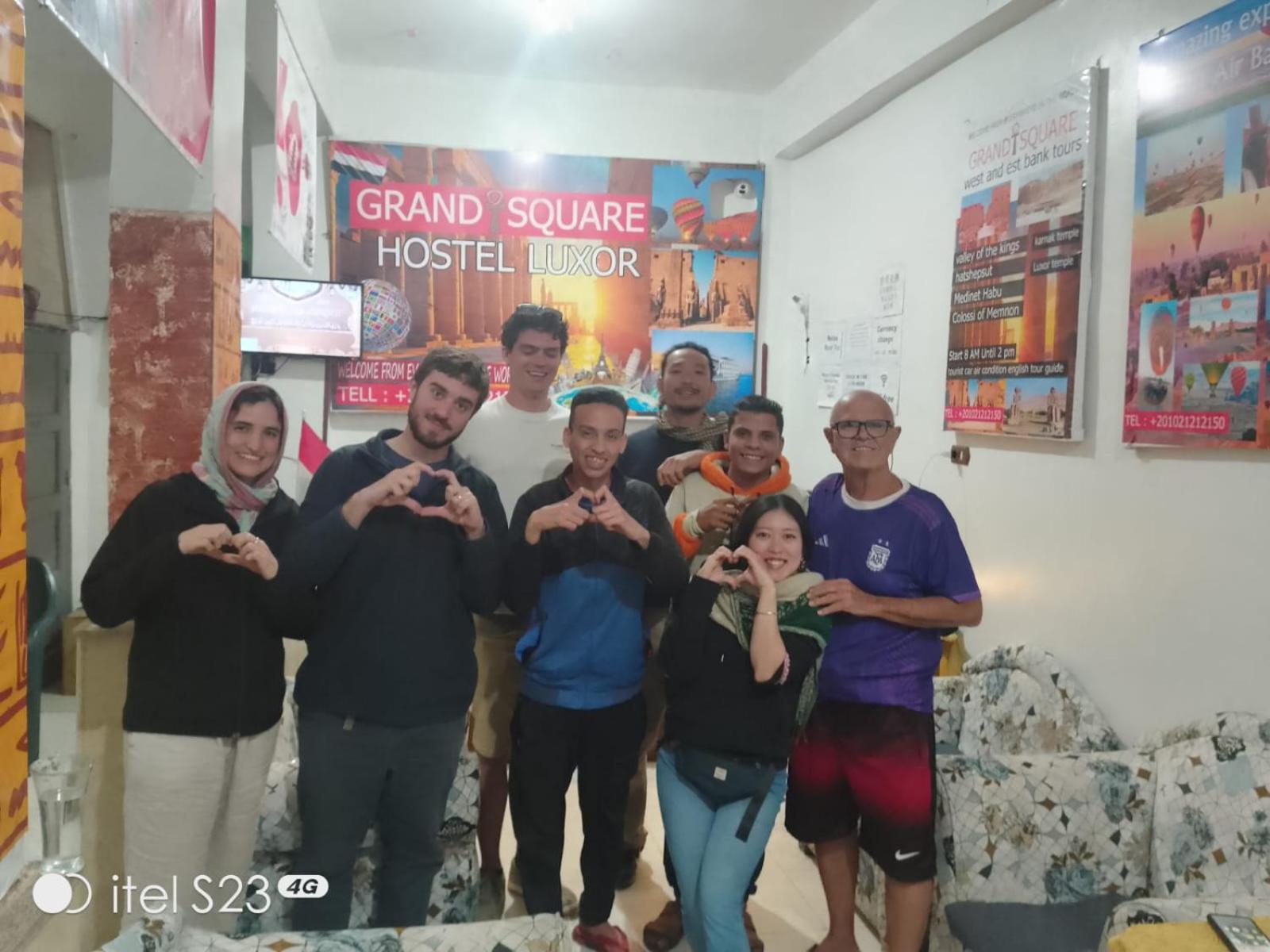Grand Square Hostel Luxor Esterno foto